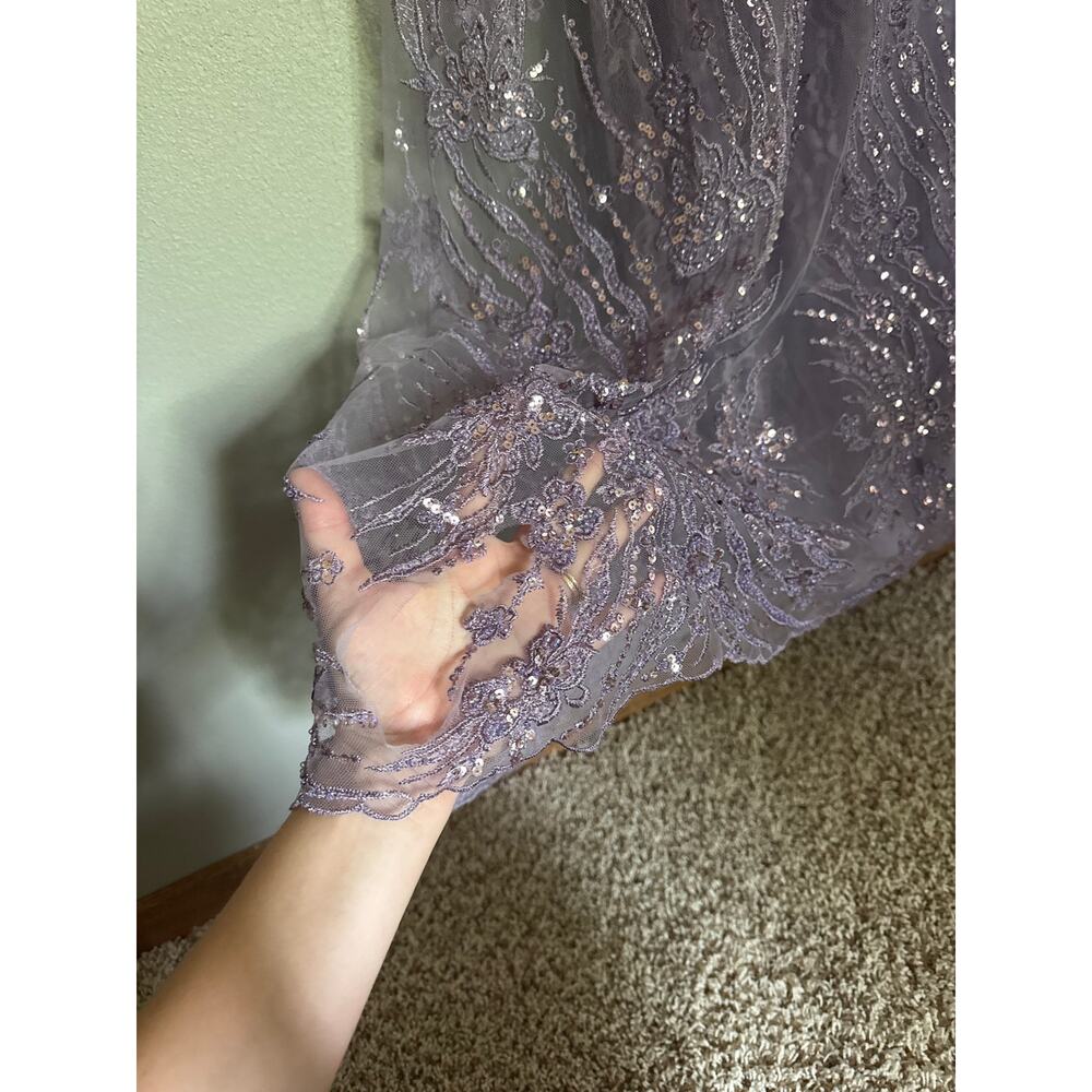 MAC DUGGAL Vintage Flutter Sleeve Evening Gown in Lilac Size 12 - Picture 7 of 11